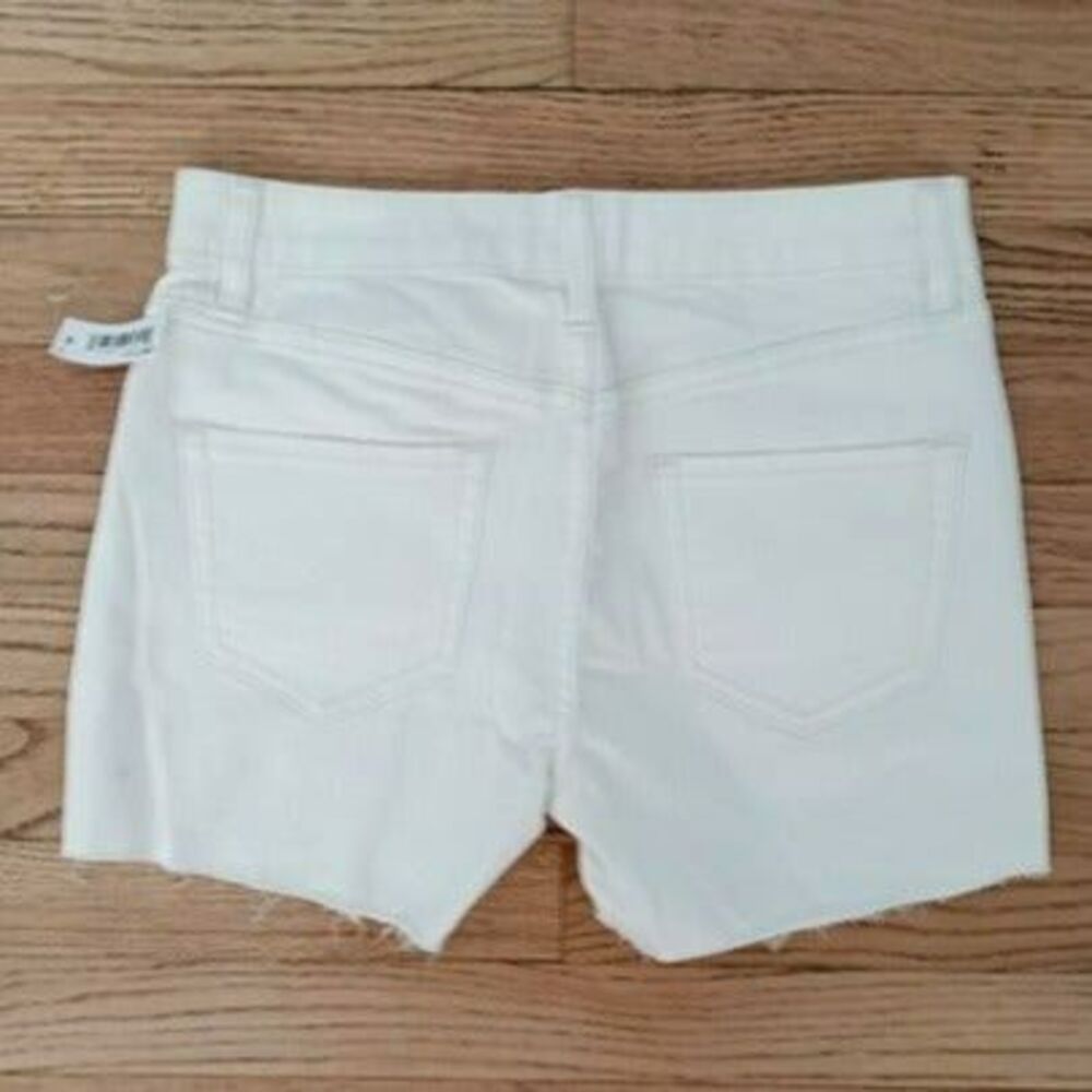 NEW Women's White Cut Off Shorts Denim Comfort Pockets Zip Up Beachy - Picture 4 of 7